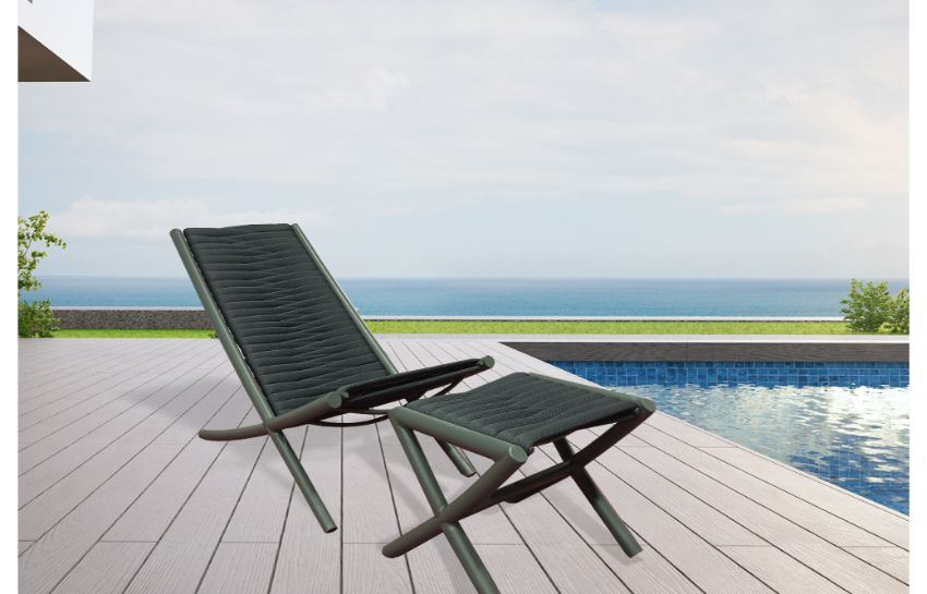 Sun lounger shop with footrest