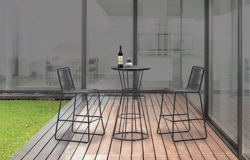 RC939 Black Outdoor Bar Table With 2 Bar Stools • Mobilitop Lebanon