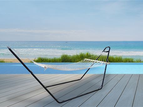 HM026 - Rope Hammock With Steel Base