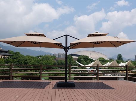 SZC-7090 - Double-Headed Umbrella With LED Lights And Water Tank And Wheels