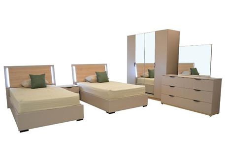 TIMBER - Oak colored bedroom set with lights.