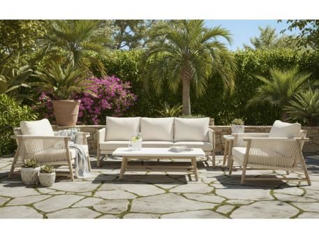 ZULU - Modern outdoor living set.