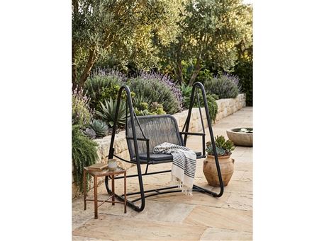 RH 96 - Black colored single seater swing.